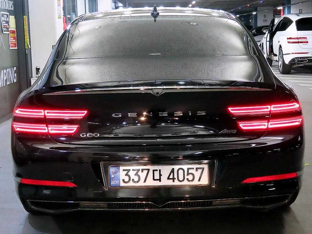 Genesis G80 - Vista 5