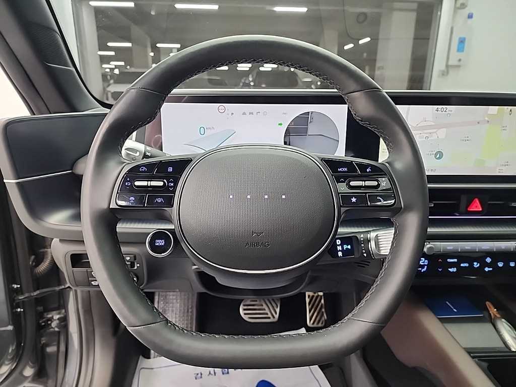 HYUNDAI Ioniq 6 - Vista 9
