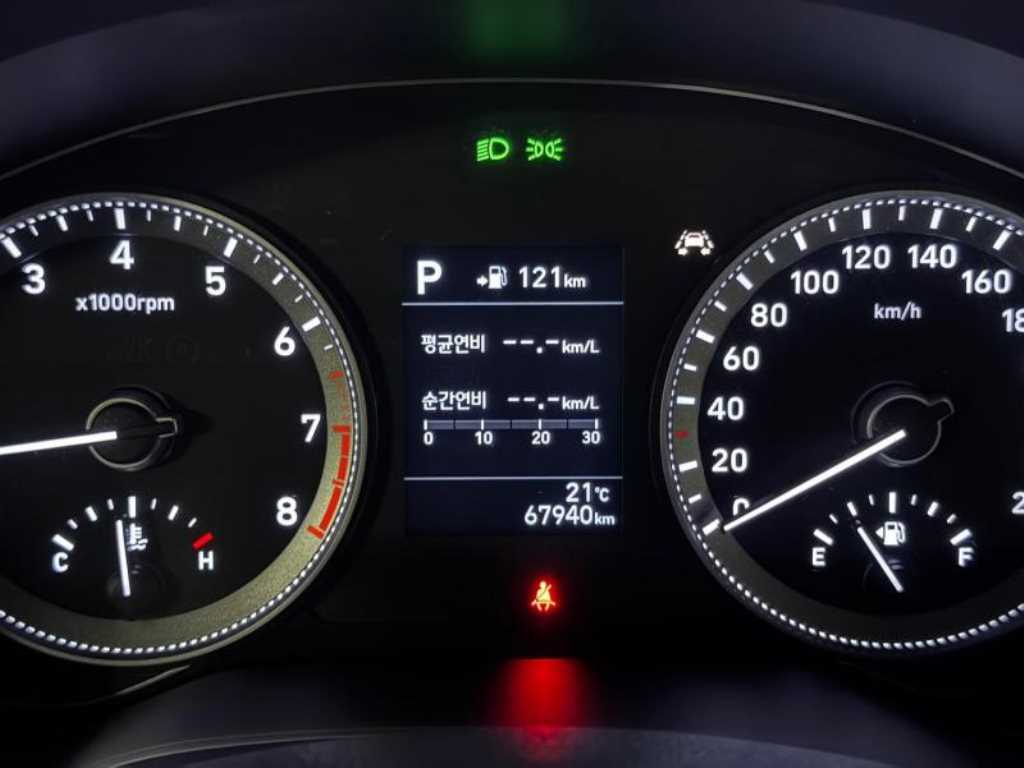 HYUNDAI Grandeur - Vista 7