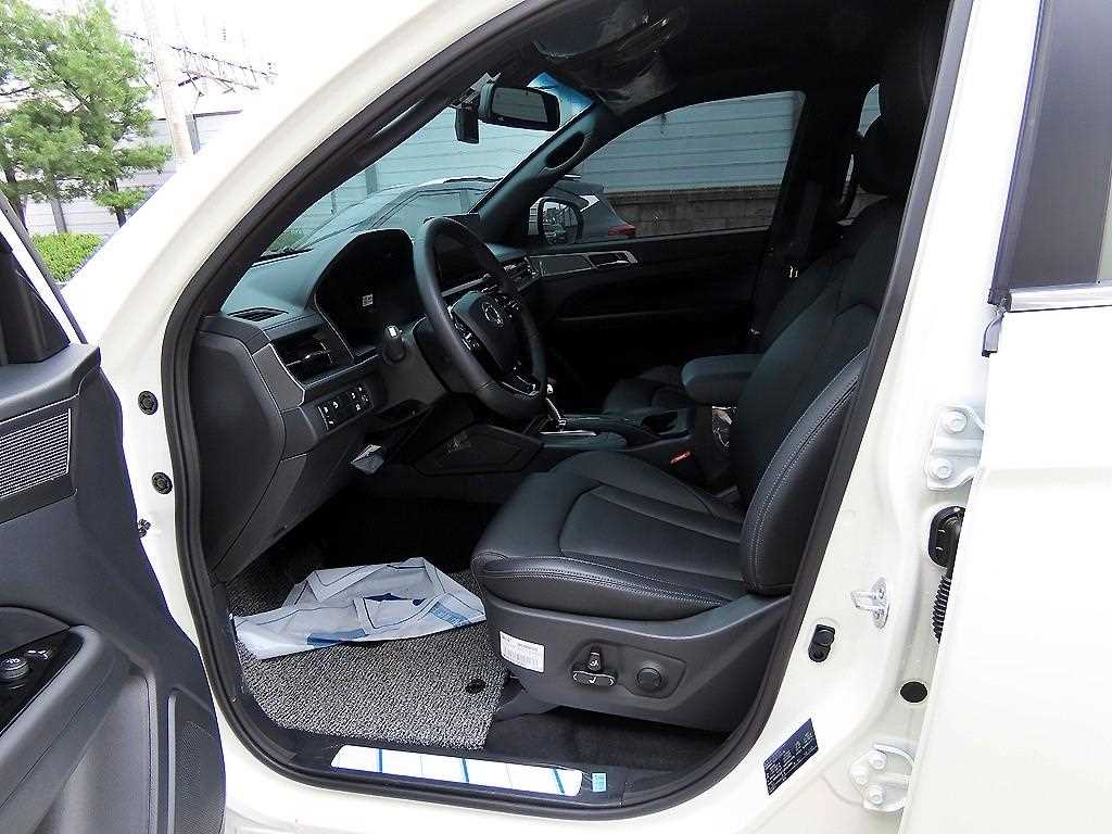 Ssangyong Musso - Vista 5