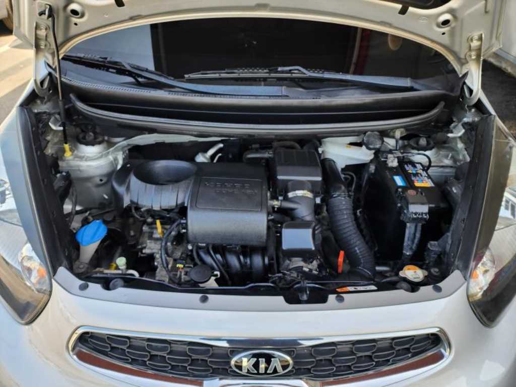 KIA Morning - Vista 5