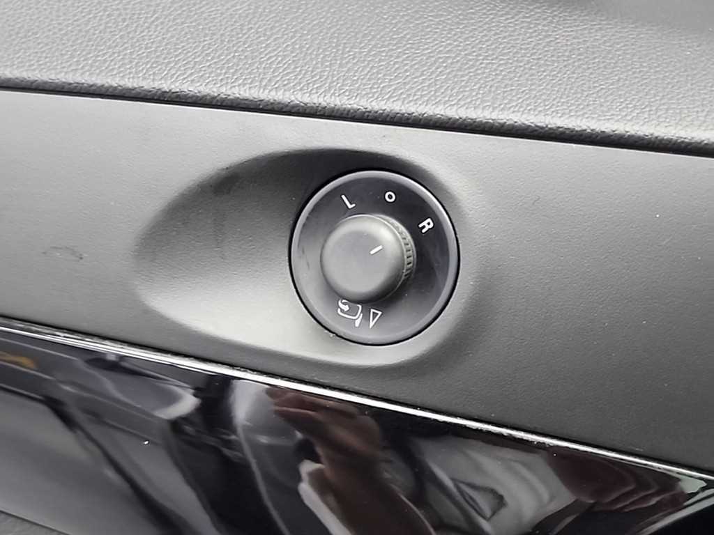 Chevrolet Orlando 2012 Gris - Importación desde Corea - HF Imports Iquique - Foto 19