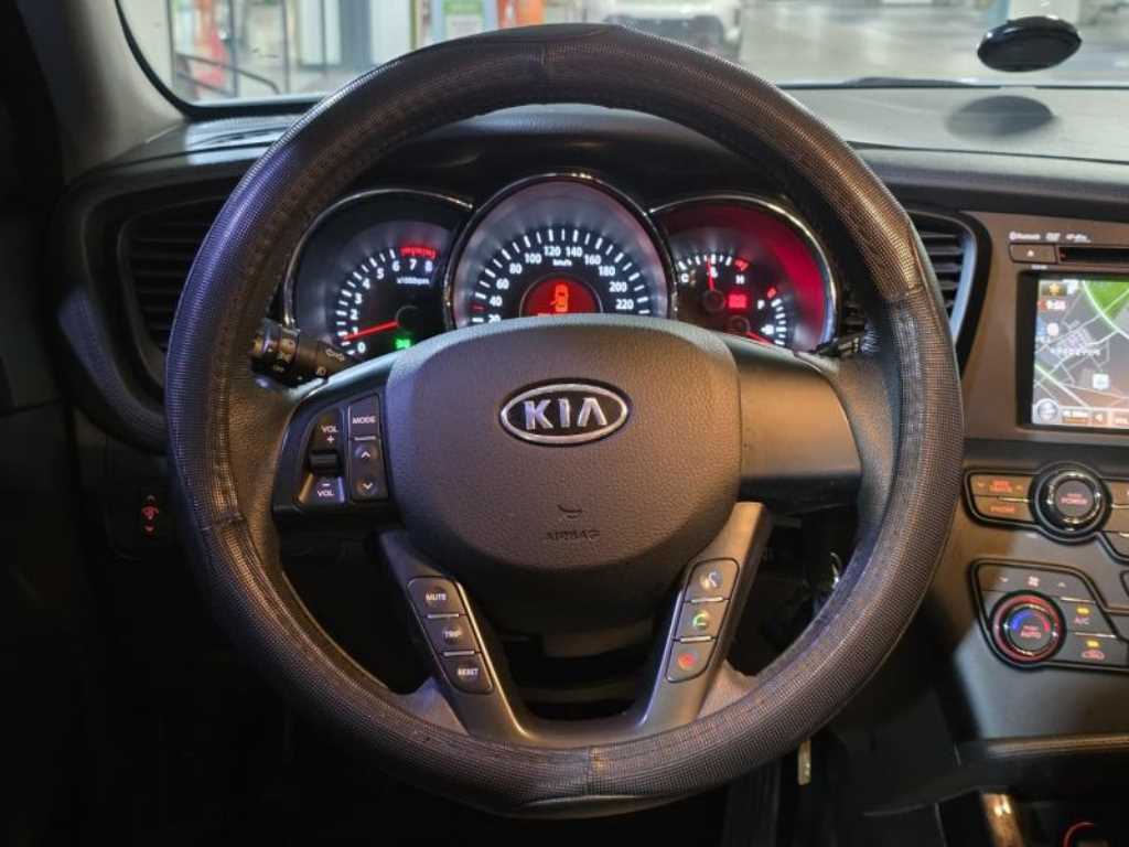 KIA K5 - Vista 11