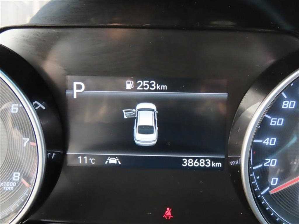 HYUNDAI Grandeur - Vista 11