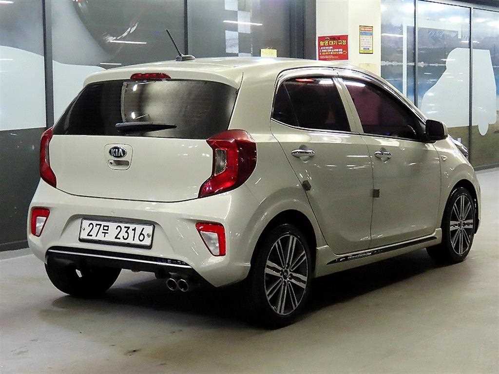 KIA Morning - Vista 4