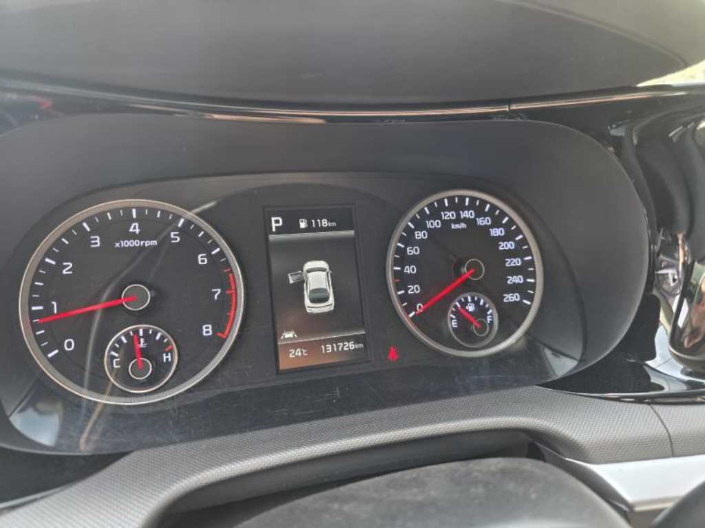 KIA K5 - Vista 11