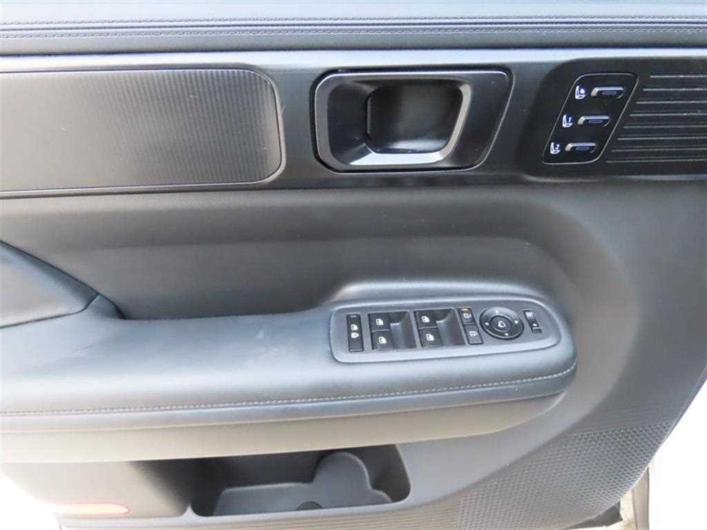 HYUNDAI Santa Fe - Vista 6