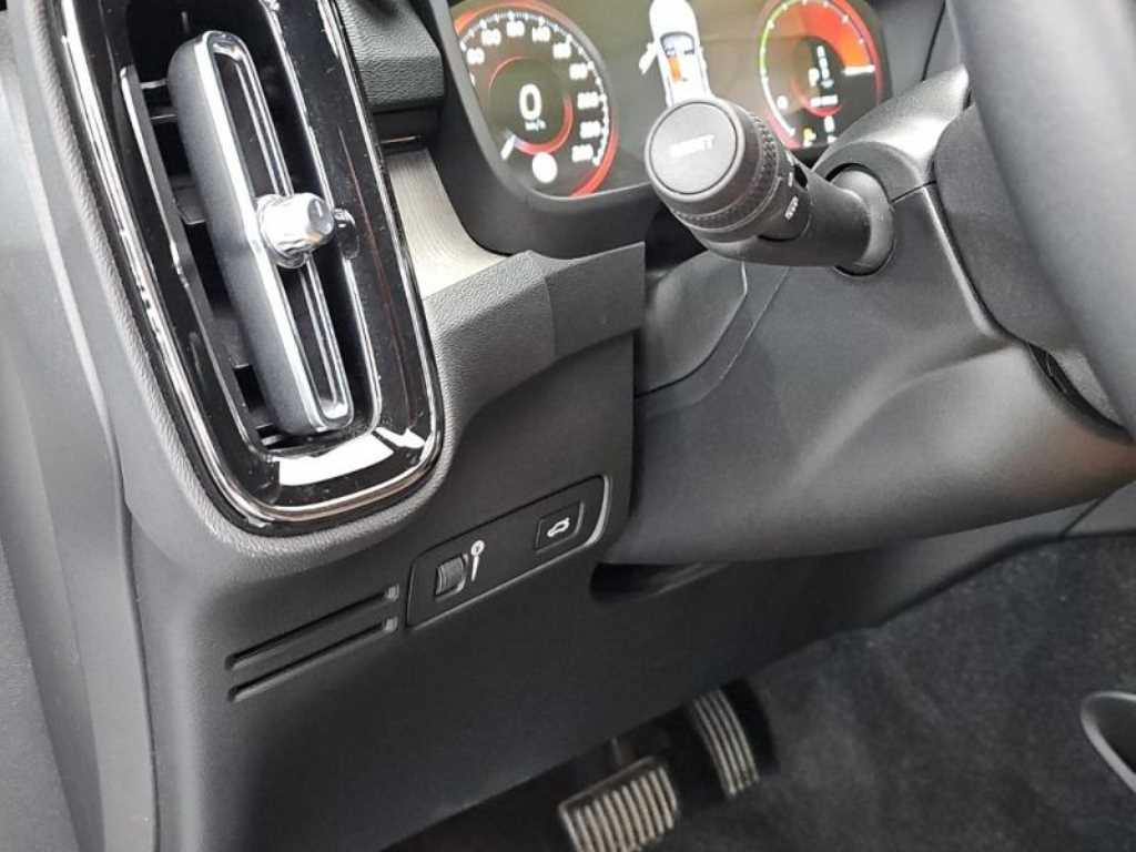 Volvo XC40 2021 - Importación desde Corea - HF Imports Iquique - Foto 14