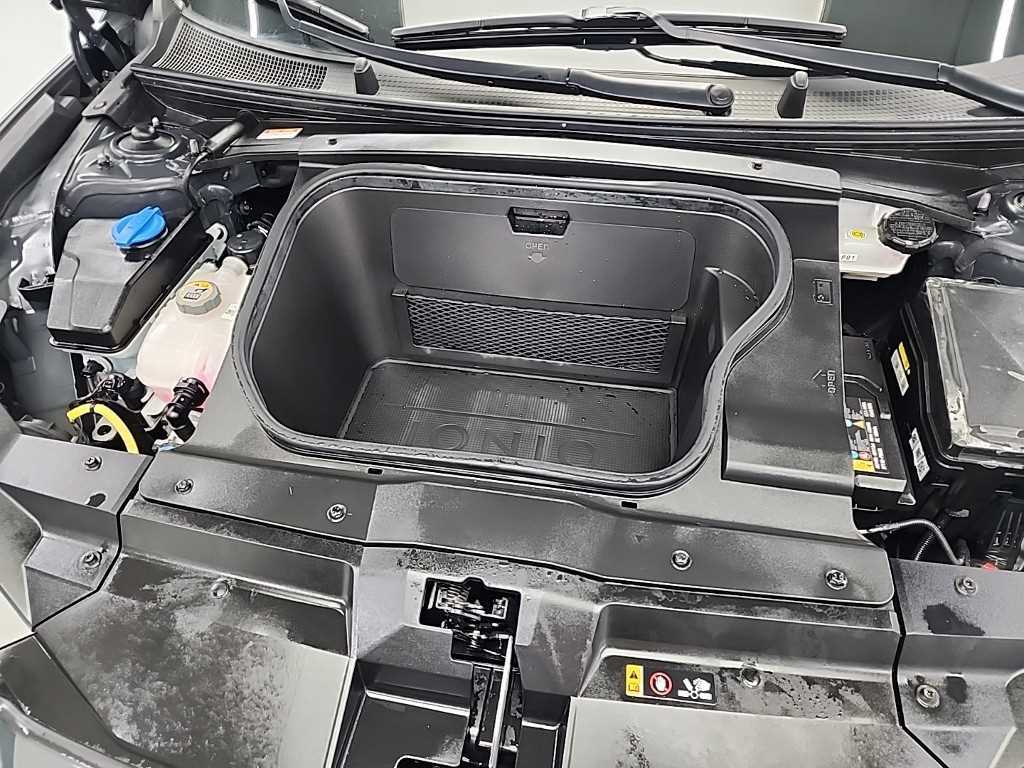 HYUNDAI Ioniq 6 - Vista 5