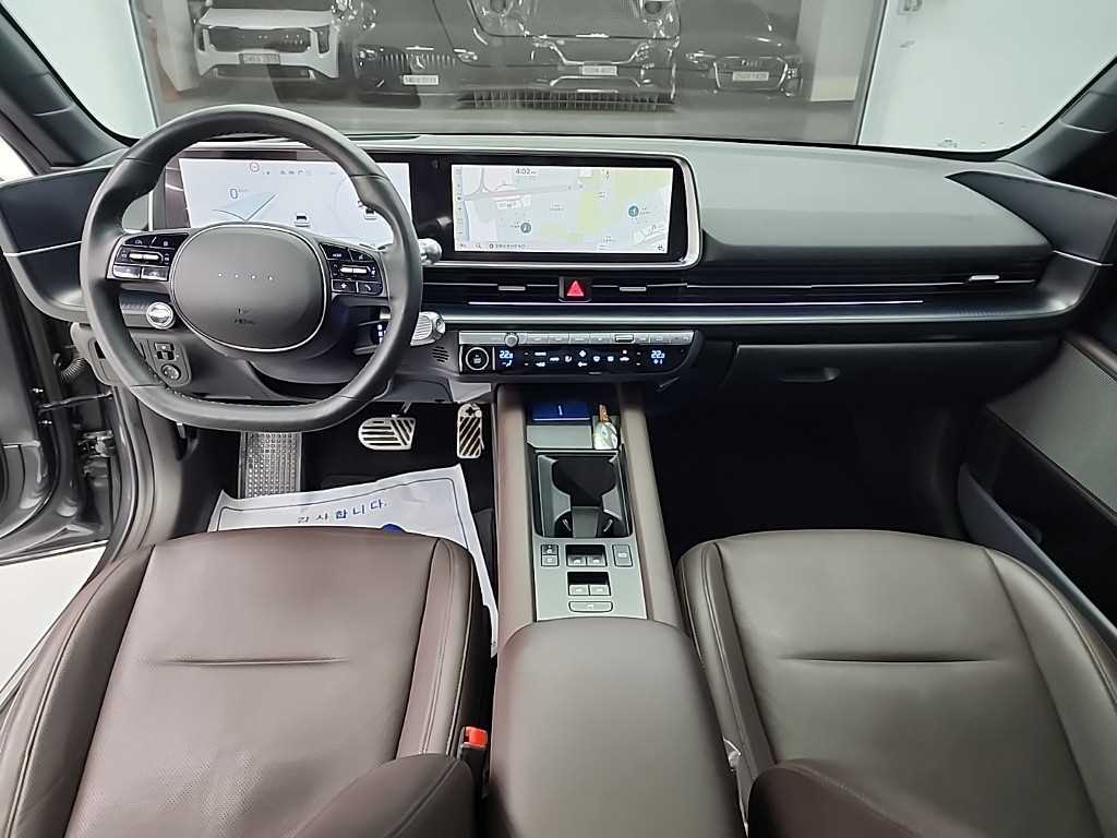 HYUNDAI Ioniq 6 - Vista 7
