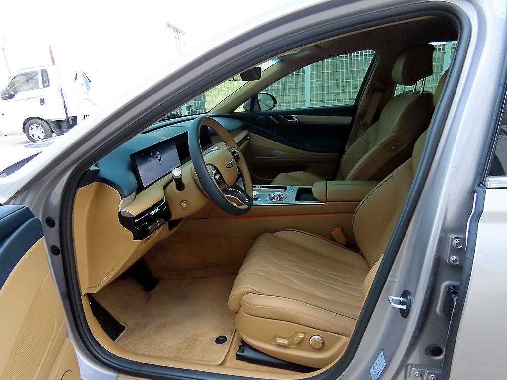 Genesis G80 - Vista 5