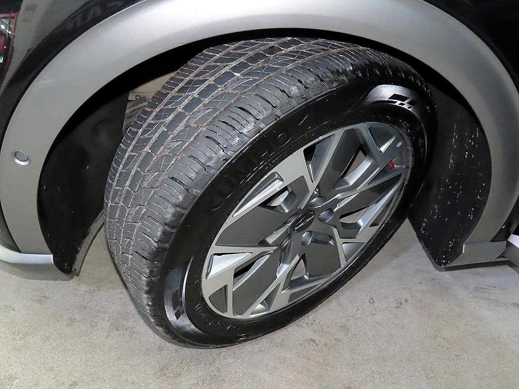 Genesis GV60 2022 Negro - Importación desde Corea - HF Imports Iquique - Foto 20