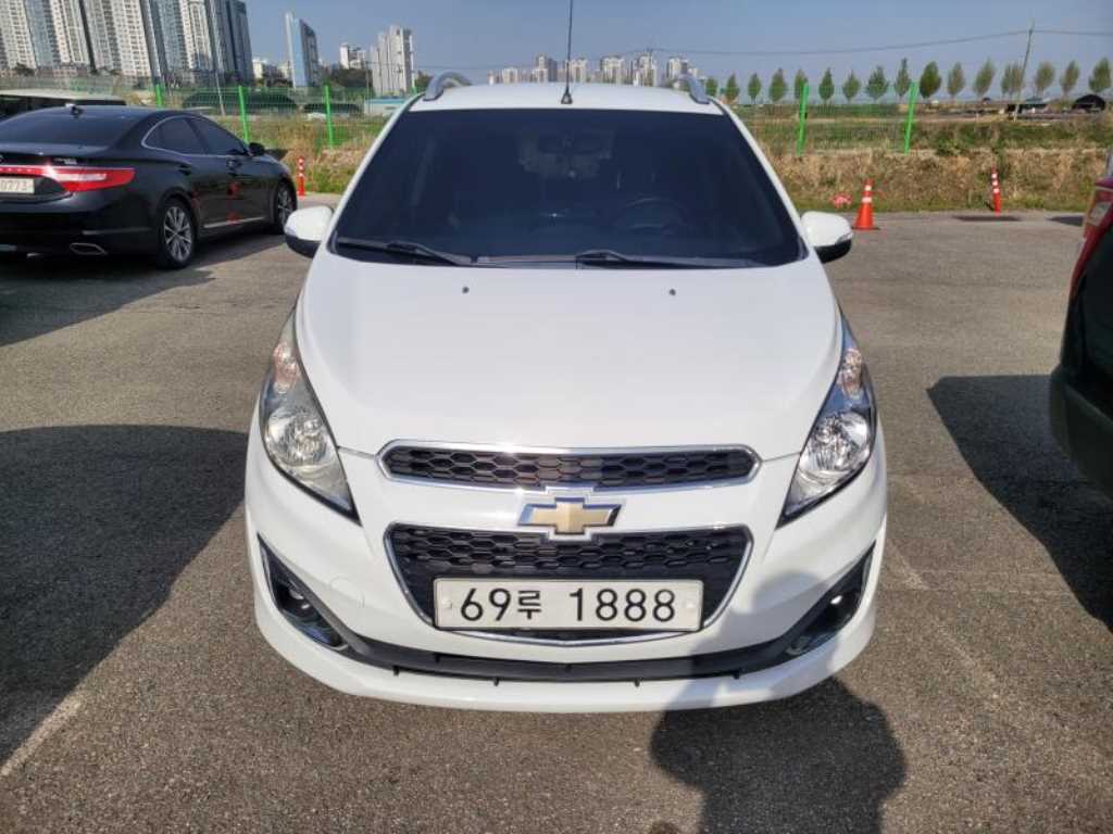 Chevrolet Spark 2014 Blanco - Importación desde Corea - HF Imports Iquique - Foto 1