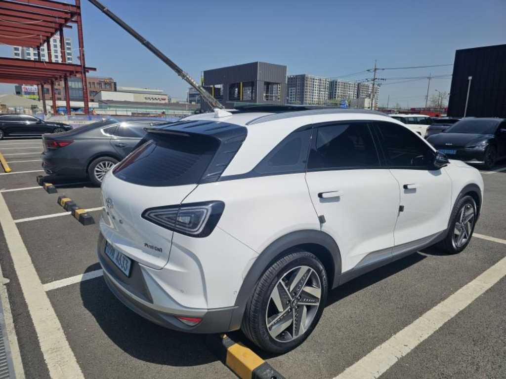 HYUNDAI Nexo - Vista 3
