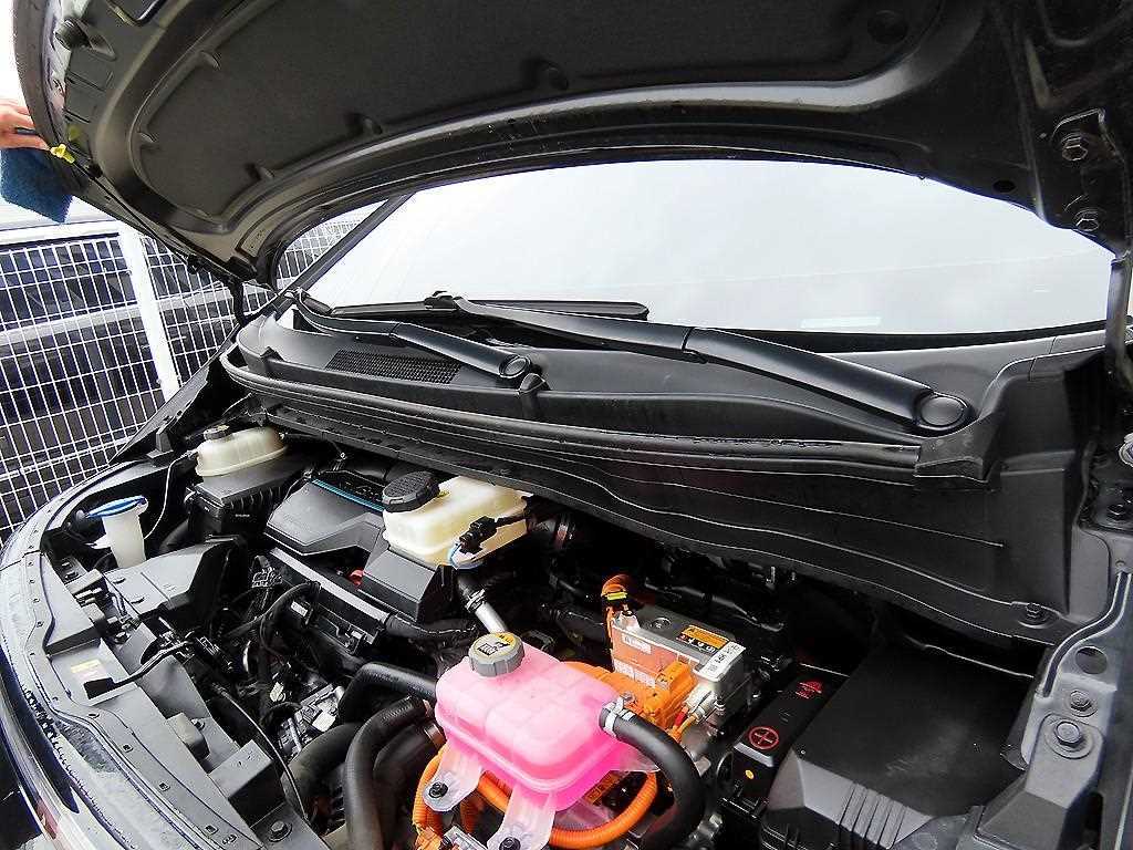 HYUNDAI Staria 2025 Negro - Importación desde Corea - HF Imports Iquique - Foto 19