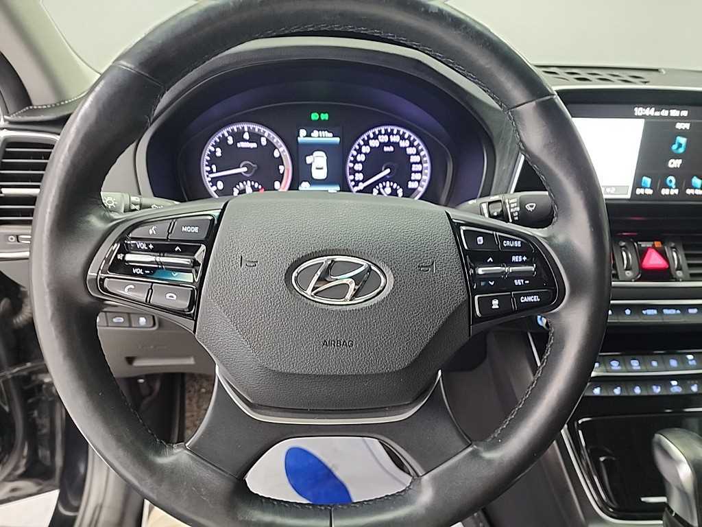 HYUNDAI Grandeur - Vista 9