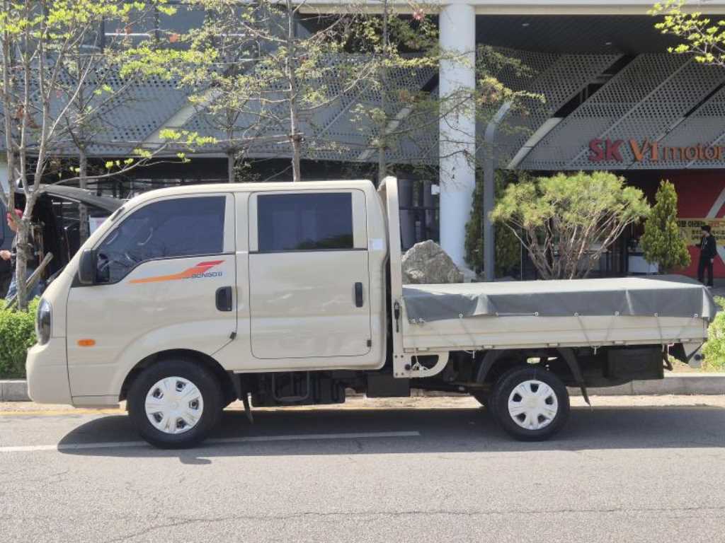 Small Truck Cargo (small) 2018 Gold color - Importación desde Corea - HF Imports Iquique - Foto 1