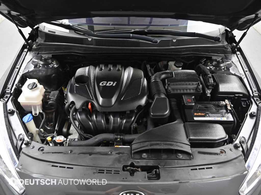 KIA K7 - Vista 6