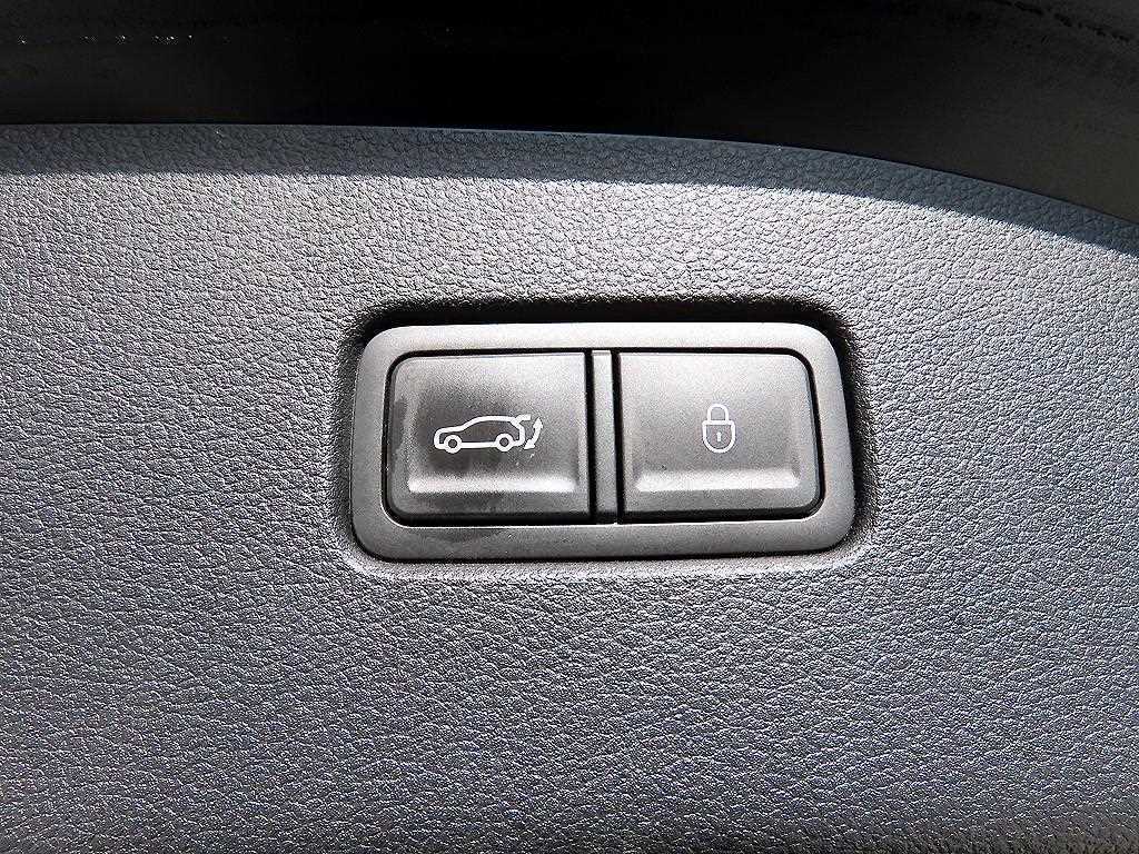 Genesis G70 2023 Azul - Importación desde Corea - HF Imports Iquique - Foto 18