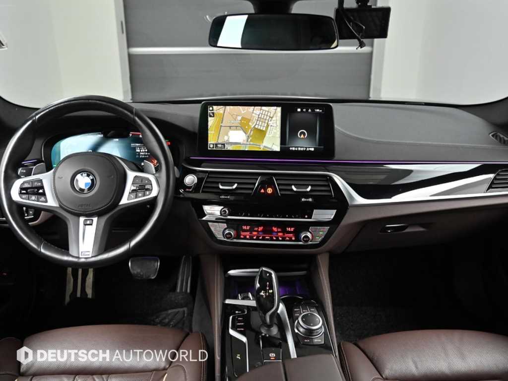 BMW 5 Series - Vista 7