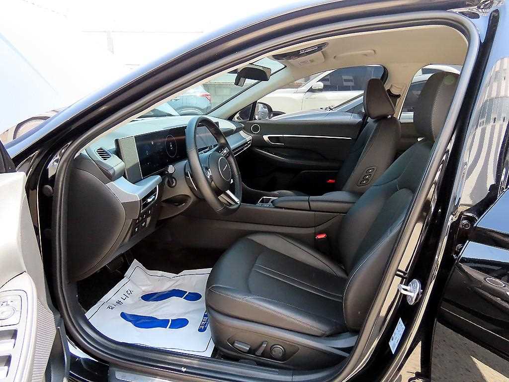 HYUNDAI Sonata - Vista 5