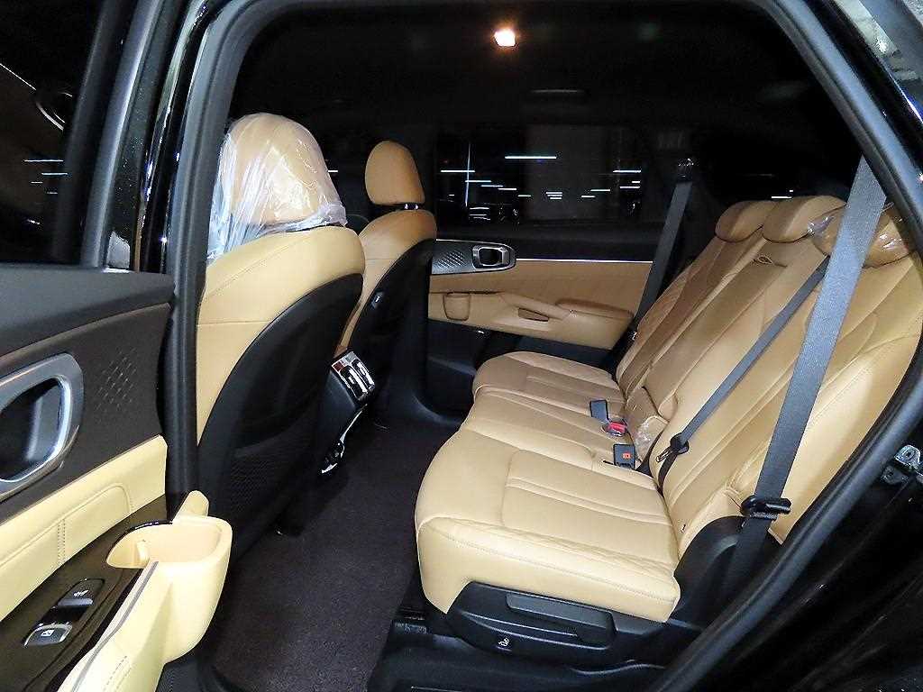 KIA Sorento - Vista 7
