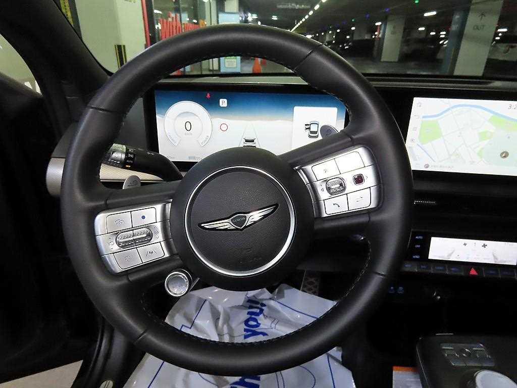 Genesis GV60 - Vista 8