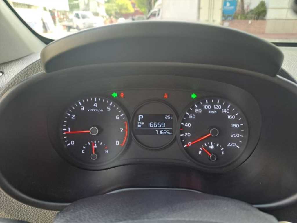 KIA Morning - Vista 5