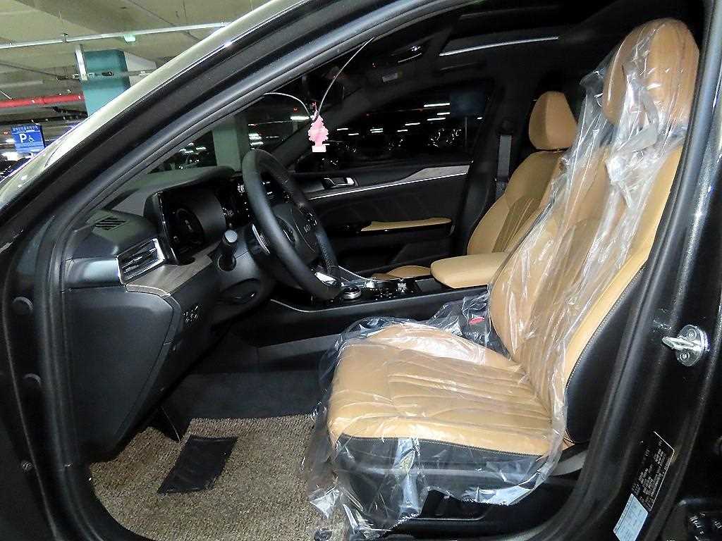 KIA K5 - Vista 6