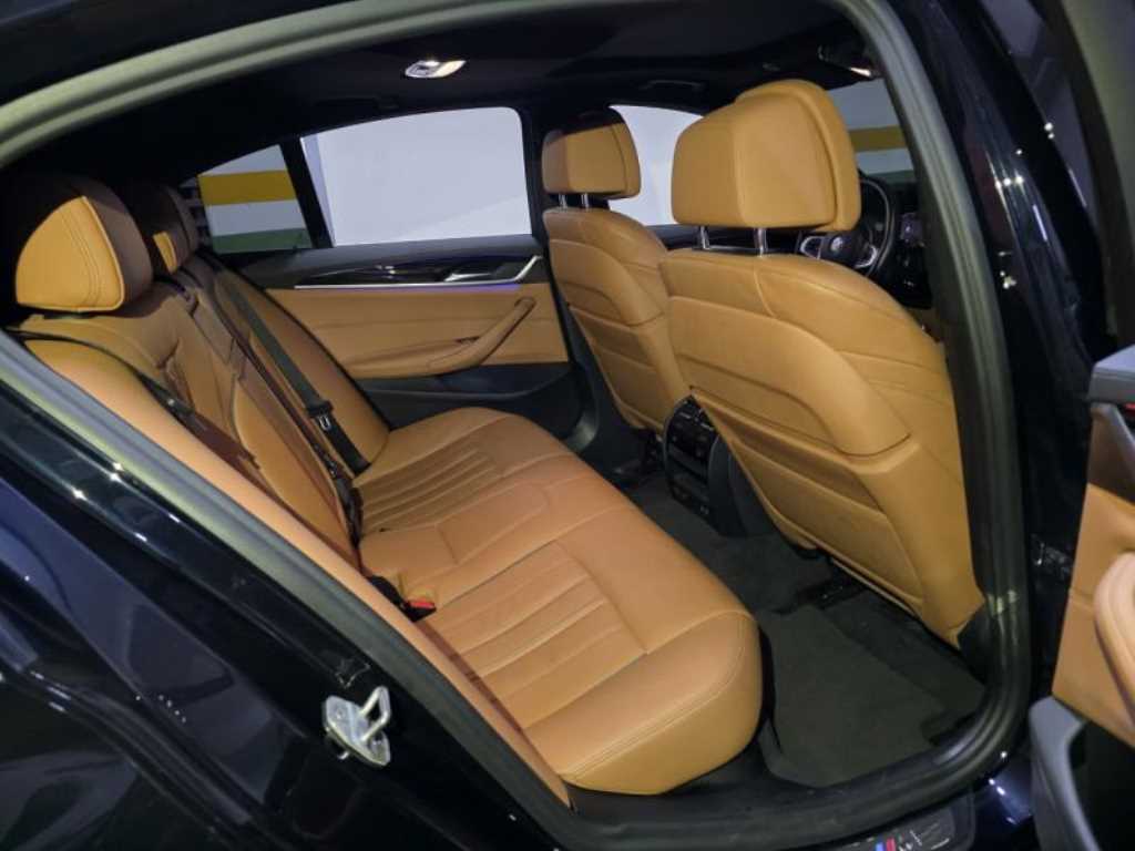 BMW 5 Series - Vista 9