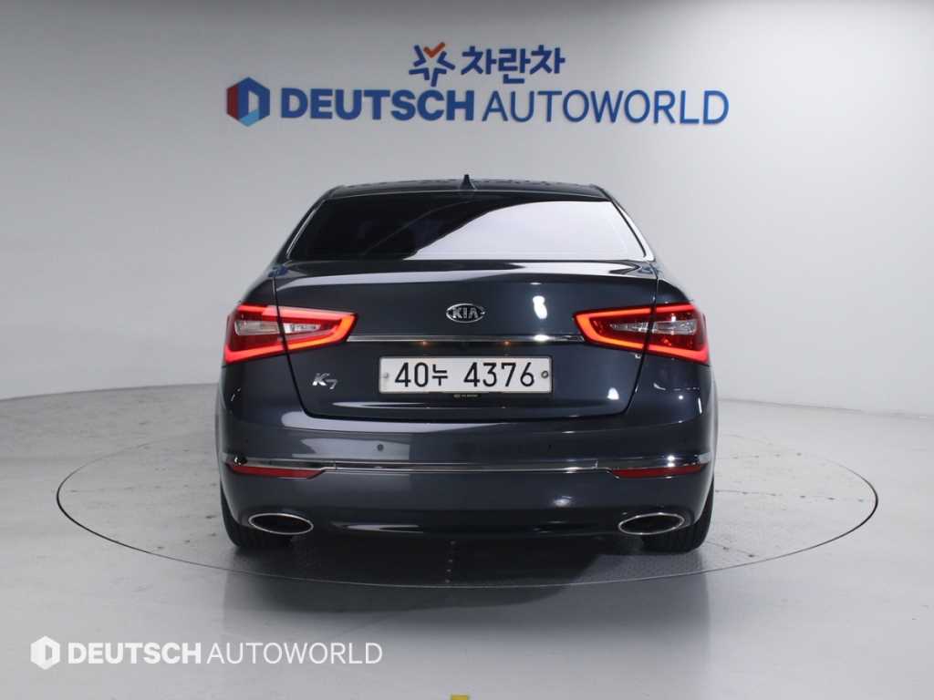 KIA K7 - Vista 4