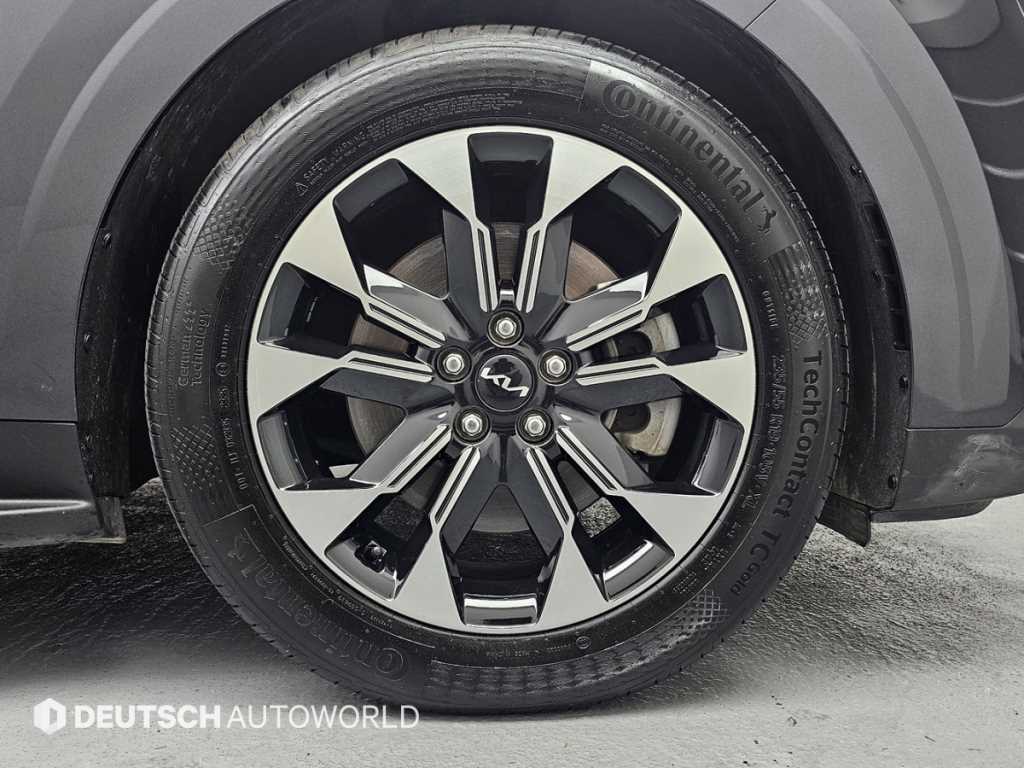 KIA Carnival - Vista 5