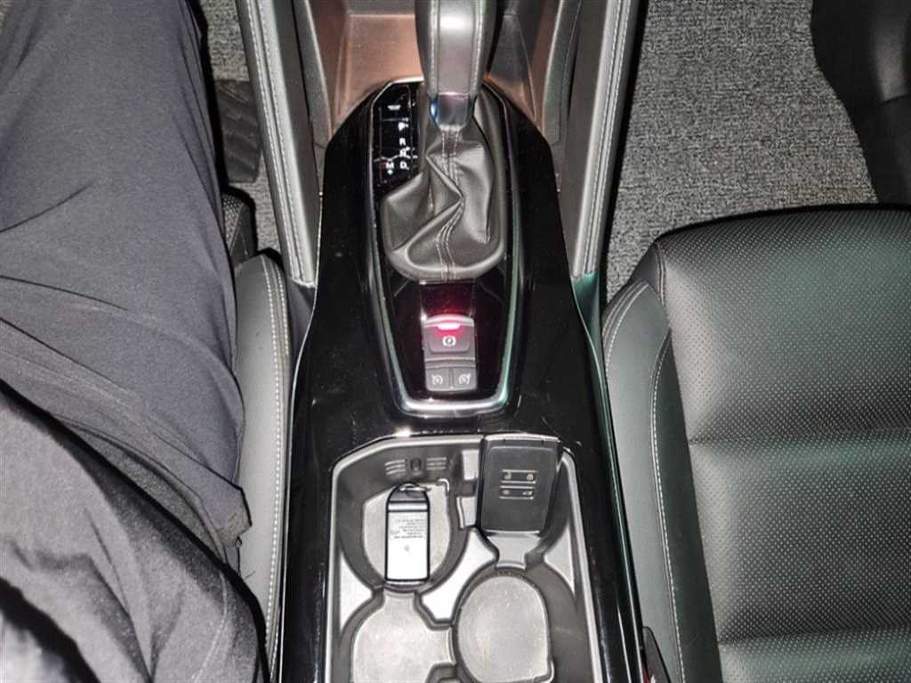 SAMSUNG QM6 2020 Blanco - Importación desde Corea - HF Imports Iquique - Foto 13