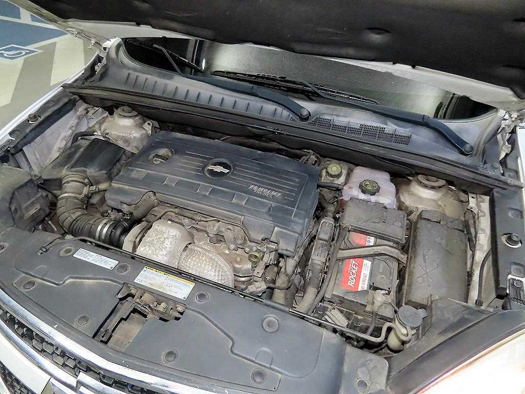 Chevrolet Orlando 2015 Blanco - Importación desde Corea - HF Imports Iquique - Foto 17