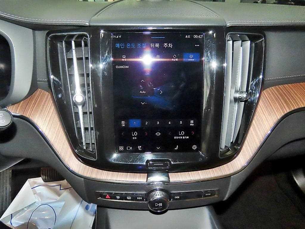 Volvo XC60 - Vista 11