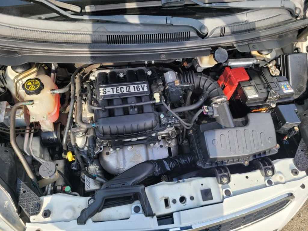 Chevrolet Spark 2014 Blanco - Importación desde Corea - HF Imports Iquique - Foto 14