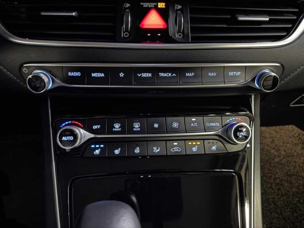 HYUNDAI Grandeur - Vista 12