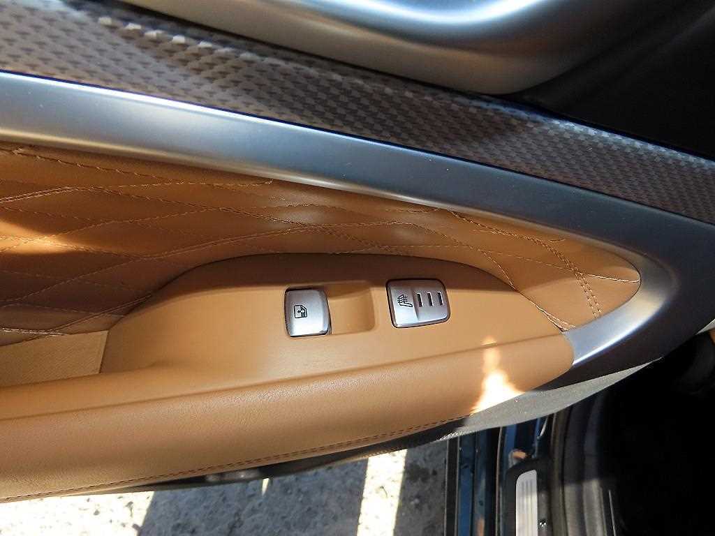 Genesis G70 2023 Azul - Importación desde Corea - HF Imports Iquique - Foto 16