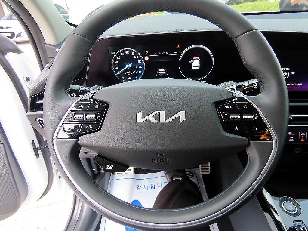 KIA Niro - Vista 8