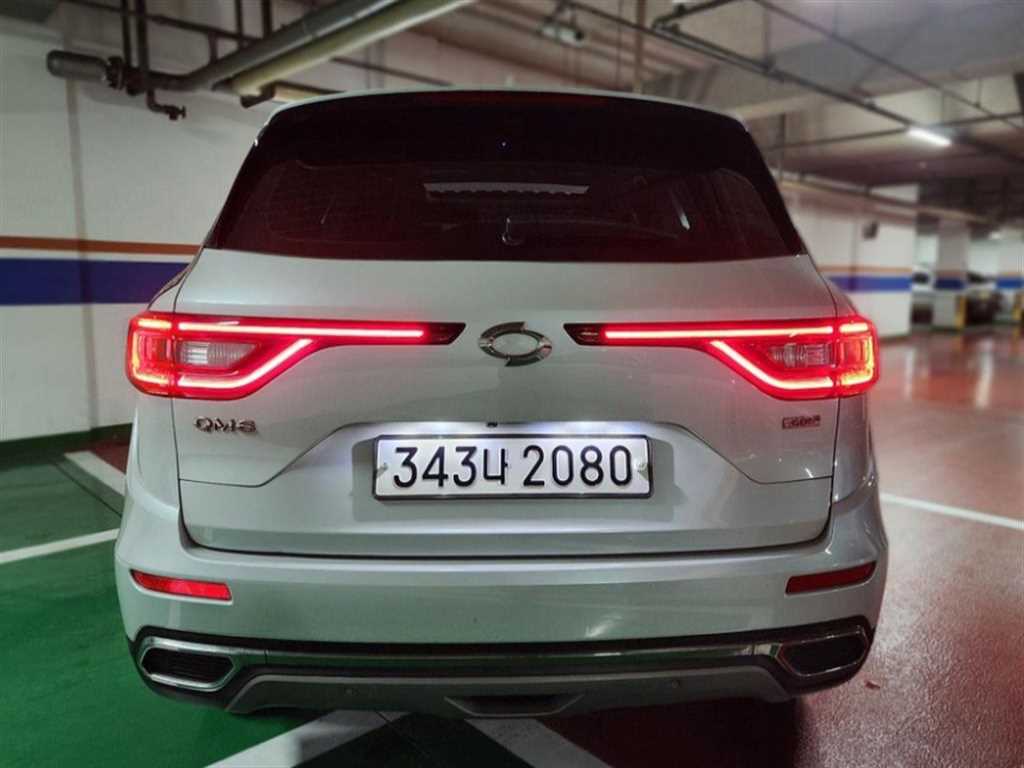 SAMSUNG QM6 - Vista 2