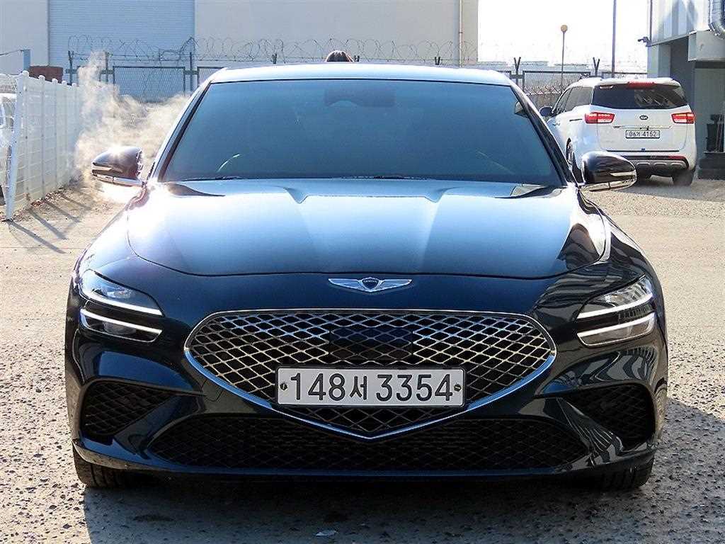 Genesis G70 2023 Azul - Importación desde Corea - HF Imports Iquique - Foto 1