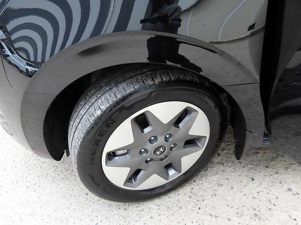 HYUNDAI Staria 2025 Negro - Importación desde Corea - HF Imports Iquique - Foto 20