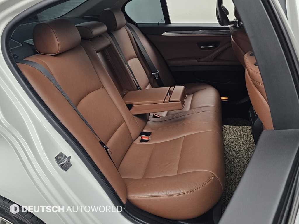 BMW 5 Series - Vista 12