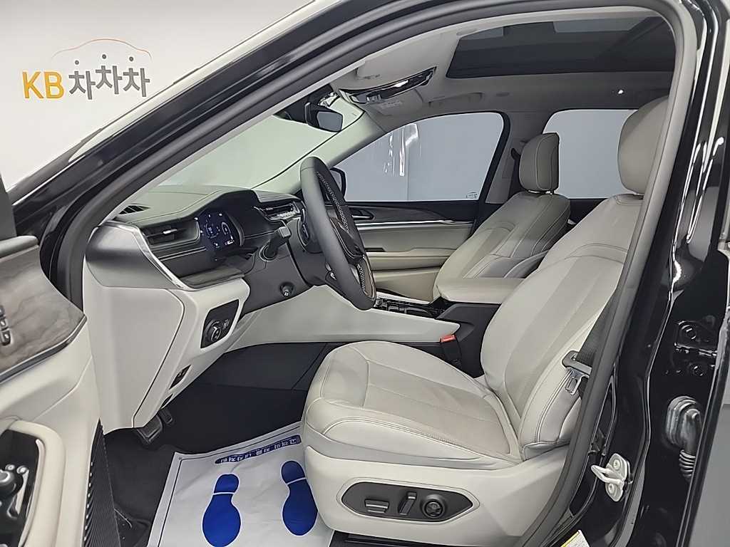 Jeep Cherokee - Vista 11