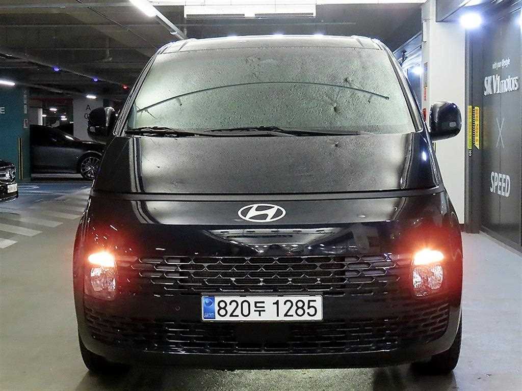 HYUNDAI Staria - Vista 5