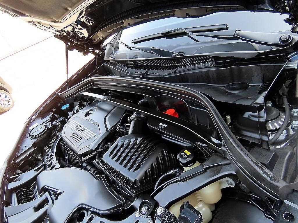 BMW X1 2022 Negro - Importación desde Corea - HF Imports Iquique - Foto 19