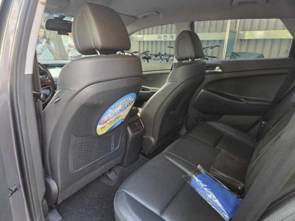 HYUNDAI Tucson - Vista 3