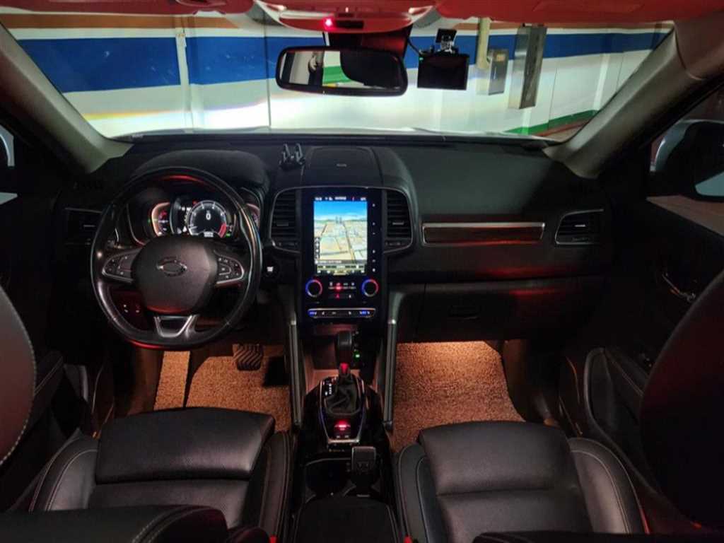 SAMSUNG QM6 - Vista 11