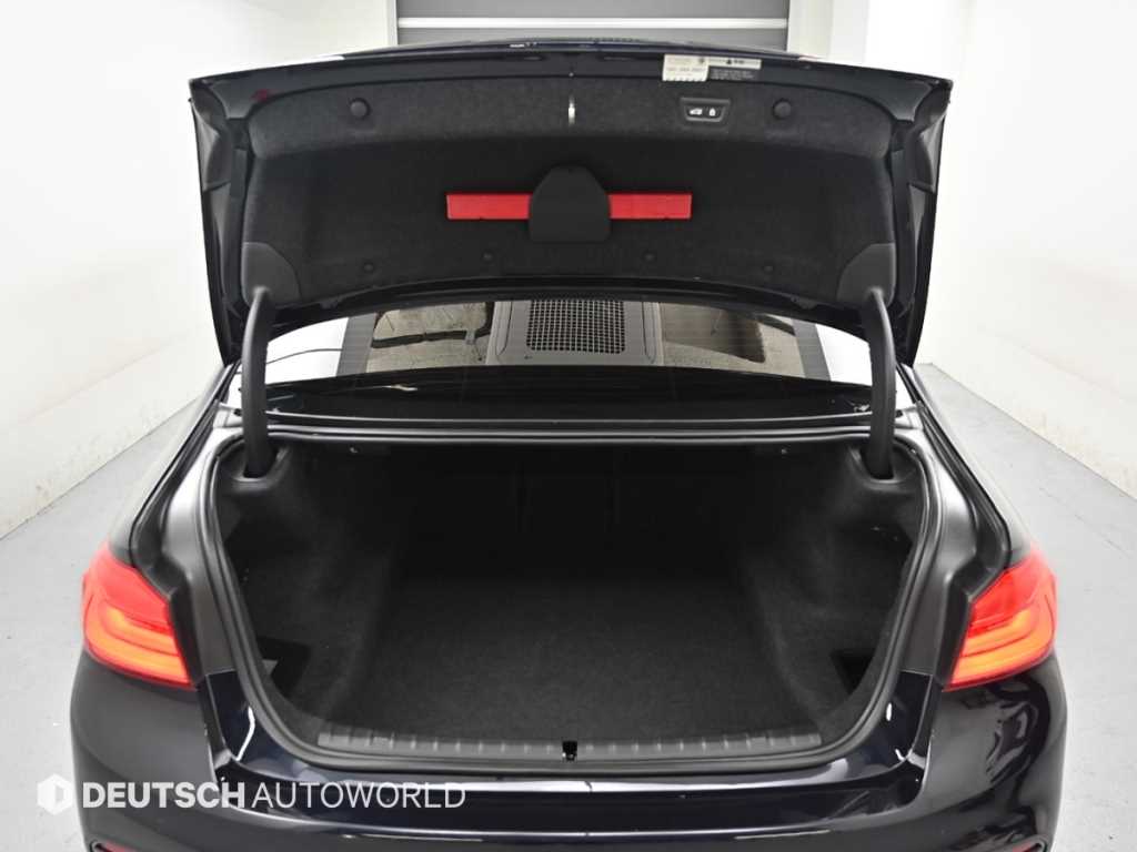 BMW 5 Series 2018 Negro - Importación desde Corea - HF Imports Iquique - Foto 19