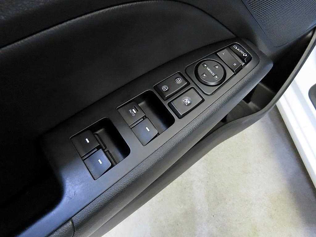 HYUNDAI Avante 2016 Blanco - Importación desde Corea - HF Imports Iquique - Foto 13